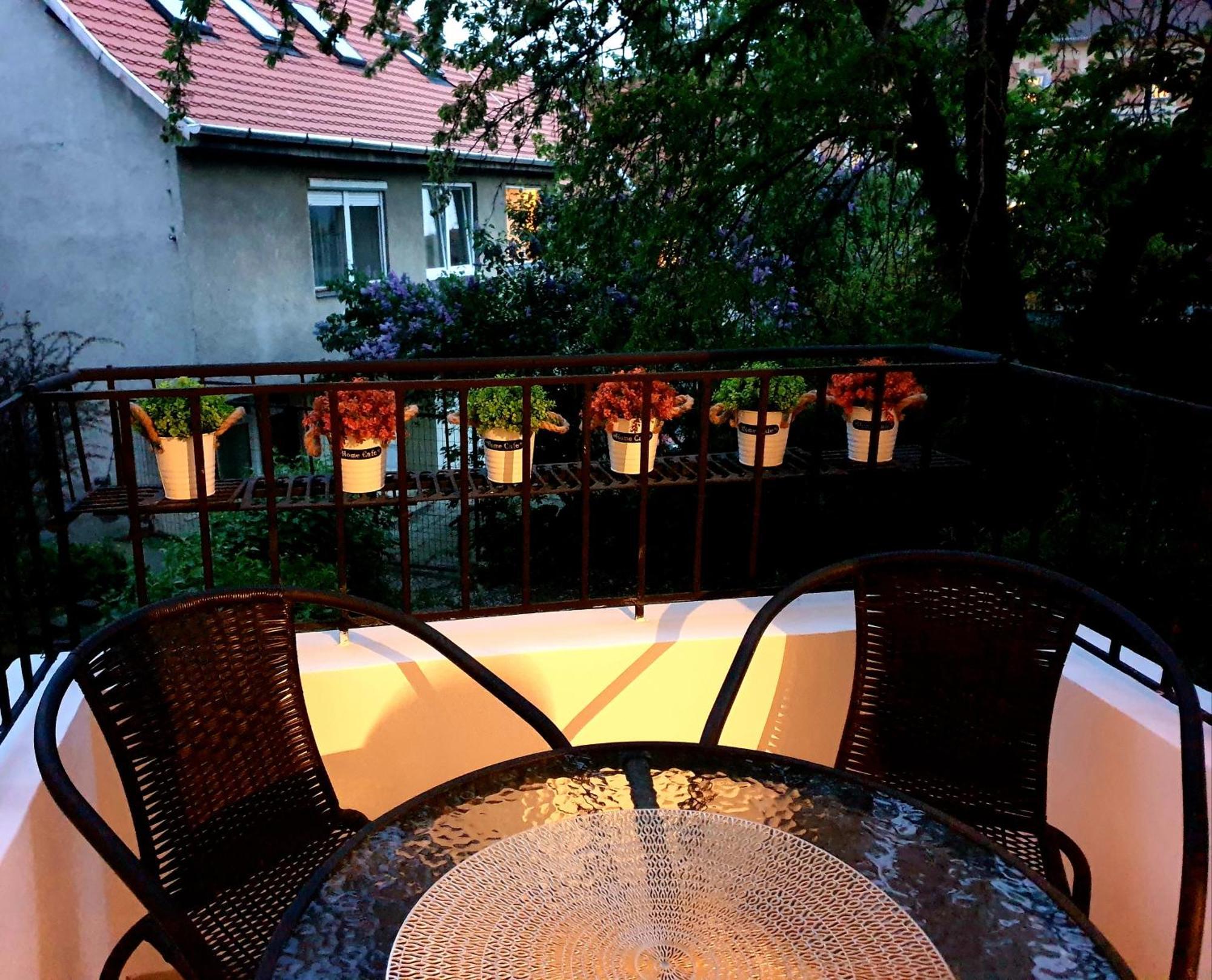 City Home Apartman *